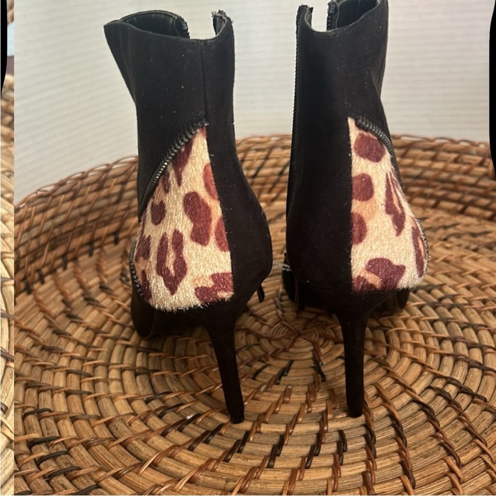 Kelly & Katie Ankle Booties Sz 7 - Picture 4 of 5